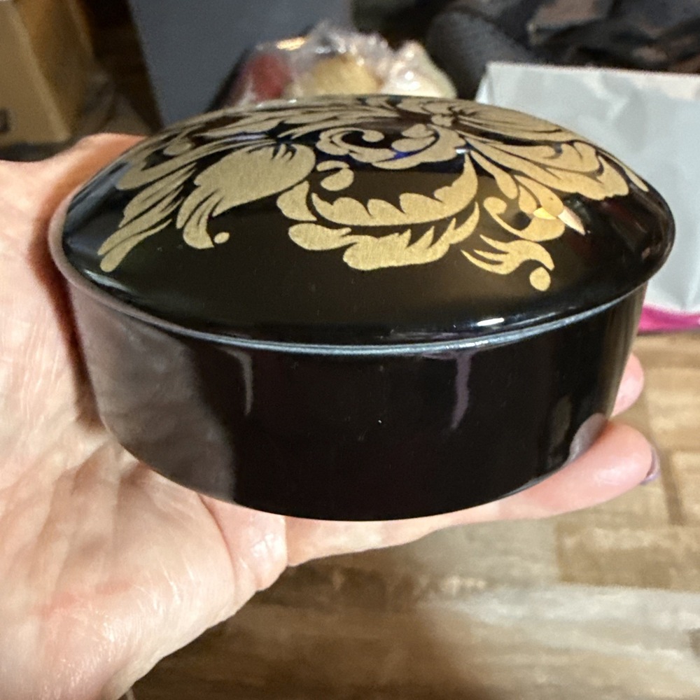 Vintage Four Seasons Russ Berrie Black & Gold Detailed Round Trinket Jewelry Box